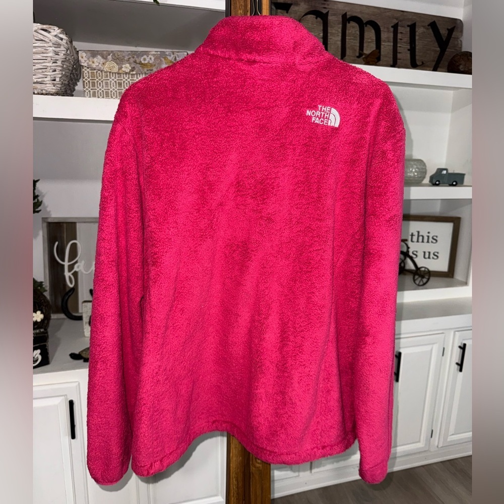 The North Face Raspberry Fleece Jacket - Picture 5 of 6
